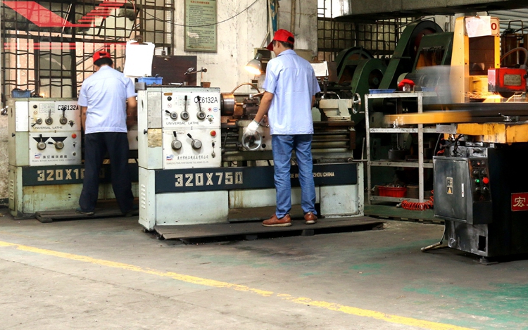 軸套用粉末冶金還是車削？一文對比講清選型決策邏輯